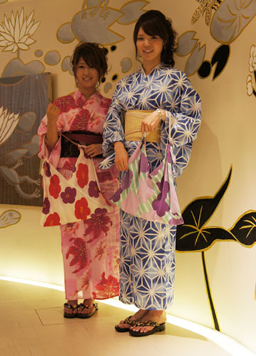 20120816-okyakusamanisimurasan.jpg